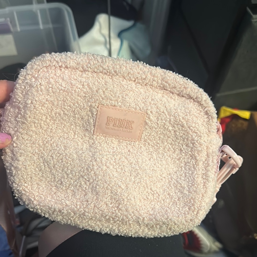 PINK Victoria's Secret Textured Cosmetic Bag - Light Pink